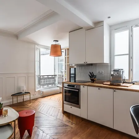 Le Reflet Parisien - Appt Pour 4 *